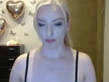 Chaturbate Live Sex Cam of wild_silk_desire