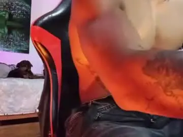 Chaturbate Best live sex cam show of adam_valencia