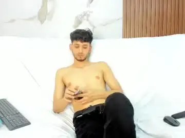 Chaturbate Adult Webcams of drake_and_zara