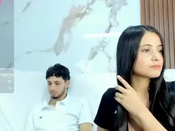 Chaturbate Live Porn of drake_and_zara