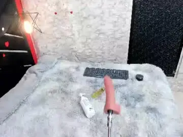 Chaturbate Watch Live Sex Cams of ivisbouncyass