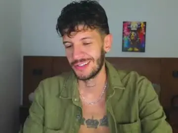 Chaturbate Live Sex Cam of max_tayloor