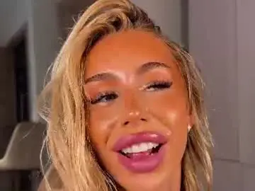 Chaturbate Adult Webcam of creambaby1