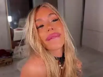 Chaturbate Live Sex of creambaby1