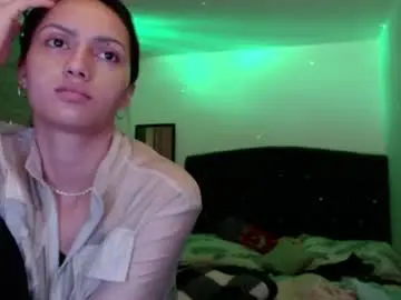 Chaturbate Sex Cam of holy_julii