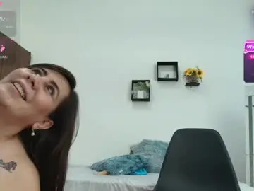 Chaturbate Free Porn Cam of sophie_tyler25