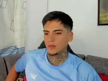Chaturbate Sex Chat of sweetlatinoboy