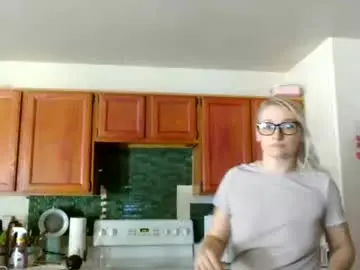 Chaturbate Adult Webcams of braindeadbetty