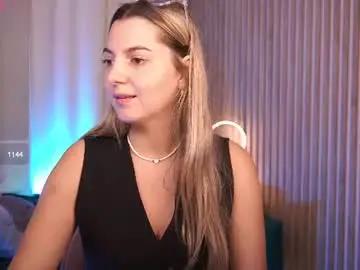 Chaturbate Live Porn of lucreciastorm