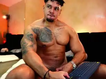 Chaturbate Adult Webcam of massimowalton2