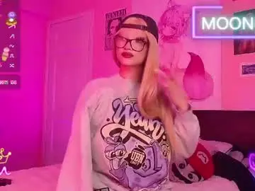 Chaturbate Nude Webcam of moonfiredance