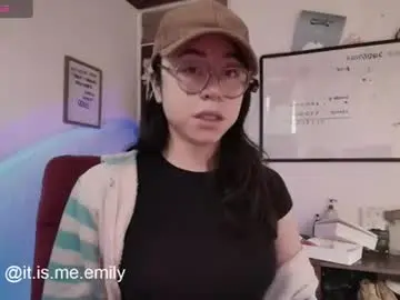 Chaturbate Sex Cam of emily_pearl_
