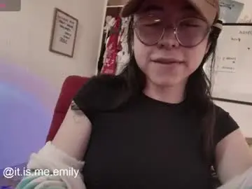 Chaturbate Best live sex cam show of emily_pearl_