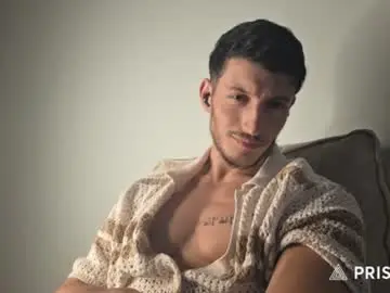 Chaturbate Live Sex Cam of hardselfsucker1