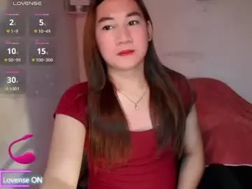 Chaturbate Live Sex Cam of kiella69cum