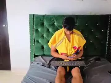 Chaturbate Sex Chat of zaynmoretti