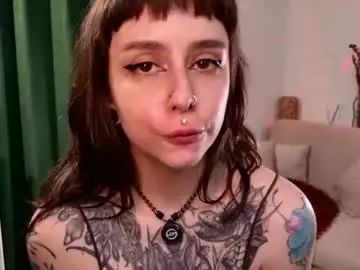 Chaturbate Nude Webcam of hugme_