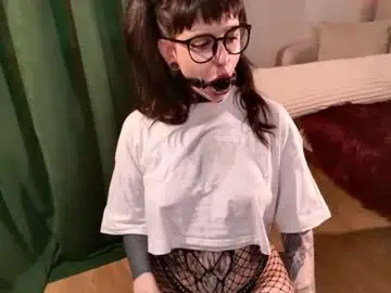 Chaturbate Live Porn of hugme_