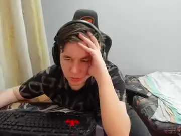 Chaturbate Nude Webcam of iliaskrislove