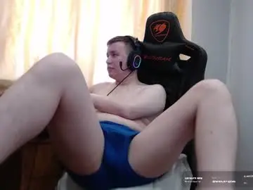 Chaturbate Live Sex Cam of iliaskrislove