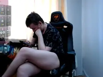 Chaturbate Live Sex Cam of iliaskrislove