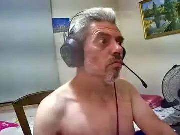 Chaturbate Watch Live Sex Cams of lilylovelyman50