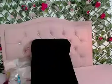 Chaturbate Live Porn of lucycute_1
