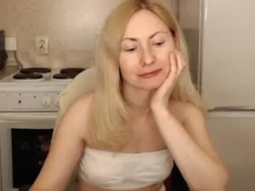 Chaturbate Adult Video Chat of malenamila