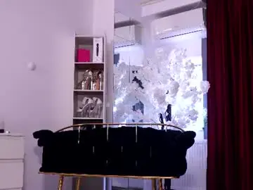 Chaturbate Watch Live Sex Cams of selene_gold