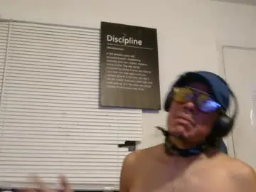 Chaturbate Sex Chat of spooky_the_bear1115__