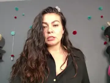 Chaturbate Nude Webcam of _bonnie__and_clyde