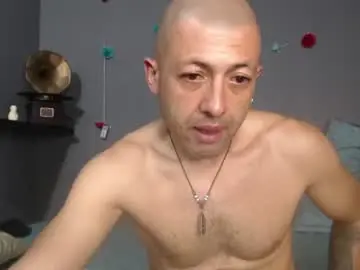 Chaturbate Watch Live Sex Cams of _bonnie__and_clyde