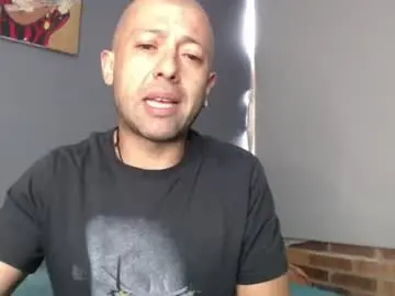 Chaturbate Live Sex of _bonnie__and_clyde