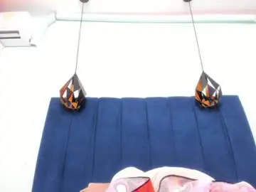 Chaturbate Live Sex of alexa_liss18