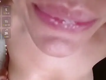 Chaturbate Adult Video Chat of caroline_spanky