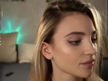 Chaturbate Sex Cam of beckymadsons