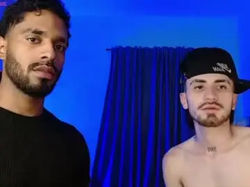 Chaturbate Live Sex Cam of damiano_walker