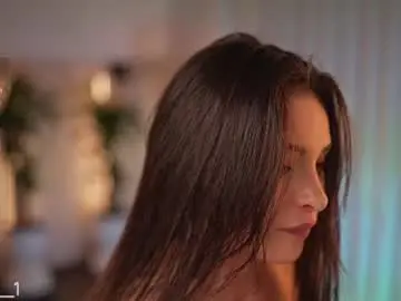 Chaturbate Live Porn of lau__1