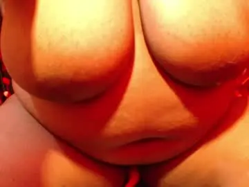 Chaturbate Sex Cam of tisha_brown1