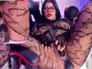 Chaturbate Free Porn Cam of curvyary