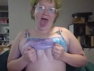 Chaturbate Free Live Porn of luckylesbians
