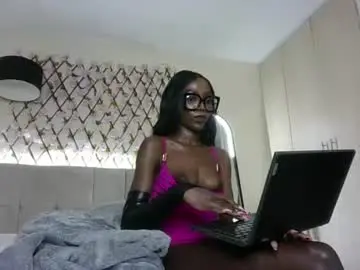 Chaturbate Live Sex Cam of mis_kaylee