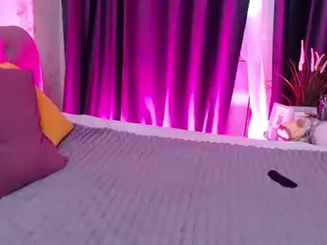 Chaturbate Watch Live Sex Cams of nina_b1um