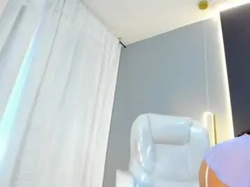Chaturbate Live Sex Cam of amara_lune