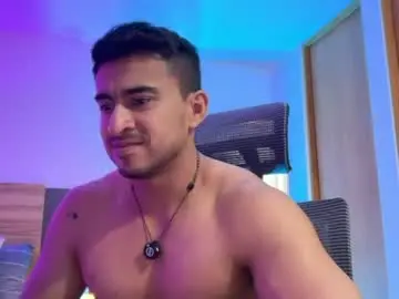 Chaturbate Live Sex of chris_clarck