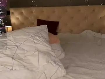 Chaturbate Live Sex Cam of gentlesine