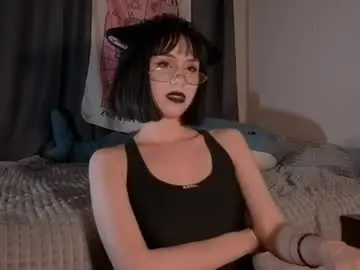 Chaturbate Live Sex Cam of meowmysta