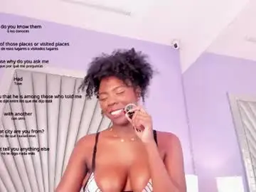 Chaturbate Adult Video Chat of amirajones