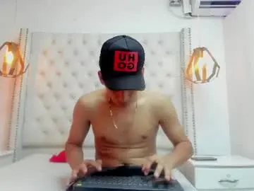 Chaturbate Sex Cam of carl_west2