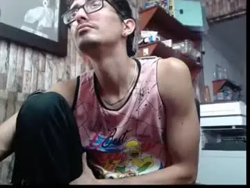 Chaturbate Live Porn of jhosuamoore2